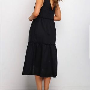 NWT Petal & Pup Erenda Dress Black size 4